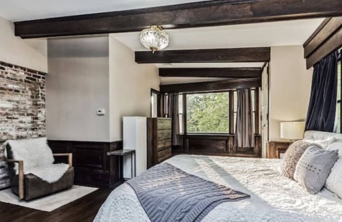 Cornwall House | Enchanting Carriage House near West Point & Beacon