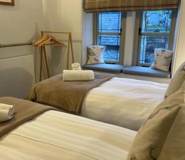 Bonsall House | Enchanting Cottage for 4- Witchnest in Derbyshire, with EV point