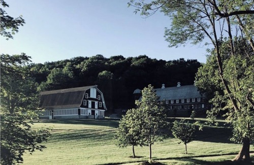 Pine Plains House | Enchanting cottage in a private oasis