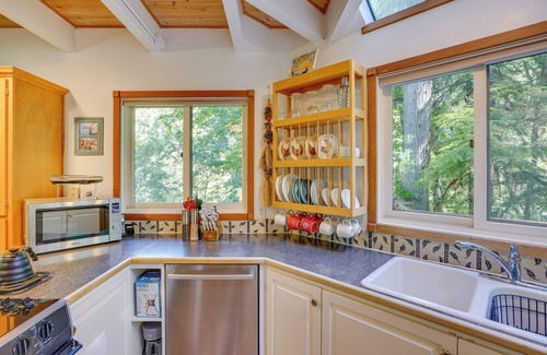 Belknap Springs Cottage | Enchanting Escape w/Hot Tub, Decks & Views!