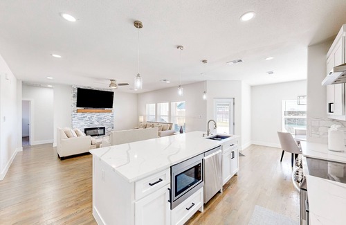 Westminster House | Enchanting getaway with luxe pool and spa, games, & sunlit patio