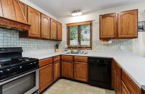 Twin Lakes House | Enchanting Lake Woods Retreat |Near Water Access |Fire Pit |Deck |Screened-in Gazebo |Tranquil Stay