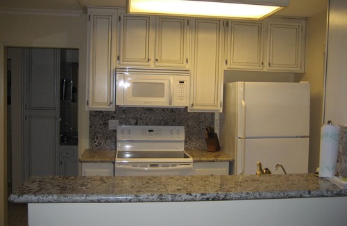 Central Malibu Condo | Enchanting Malibu Beachfront Resort Condominium