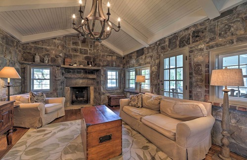 Monteagle Cottage | Enchanting Monteagle Retreat w/ Enclosed Patio!