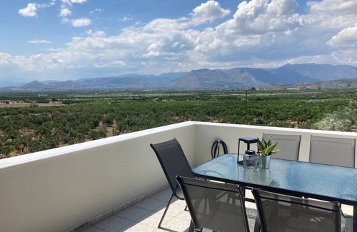 Mykines Apartment | Enchanting Mycenae - Your Greek holiday retreat!