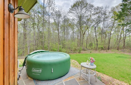 Shelby Cottage | Enchanting Shelby Cottage on 12 Acres w/Hot Tub!