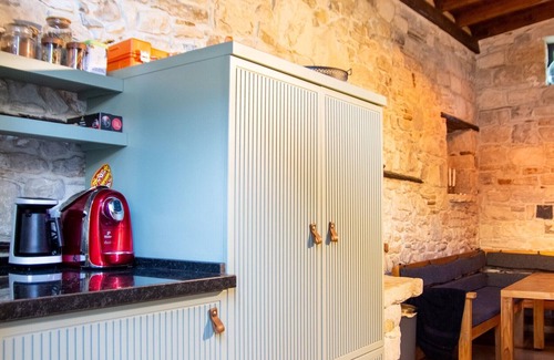 Urla Villa | Enchanting Stone House in Urla with Backyard