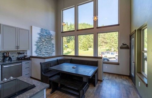 Leavenworth House | Enchantments View Guest House