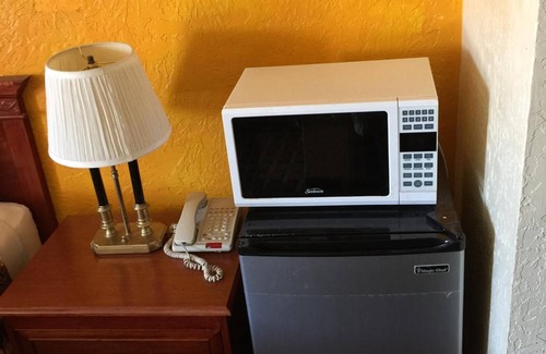 Farmington Hotel | Encore Motel