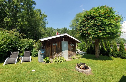 Turkey Point Cottage | End-of-Summer Beach Cottage 🏖 2min→beach @ Bamboo Chalet ~ Lake Erie 🇨🇦 n