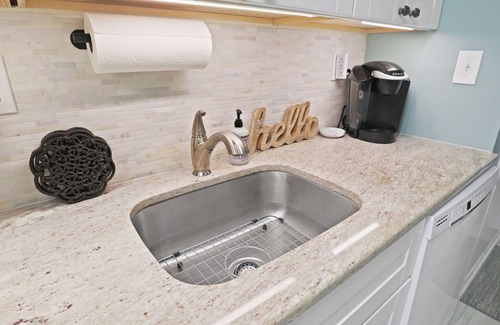 Ocean City Condo | End Unit Condo at the Inlet, 2 Blocks to the Boardwalk