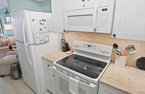 Ocean City Condo | End Unit Condo at the Inlet, 2 Blocks to the Boardwalk