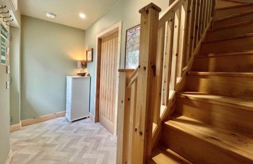 Alford House | Endeavour Guest House