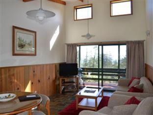 Norfolk Island Apartment | Endeavour Lodge