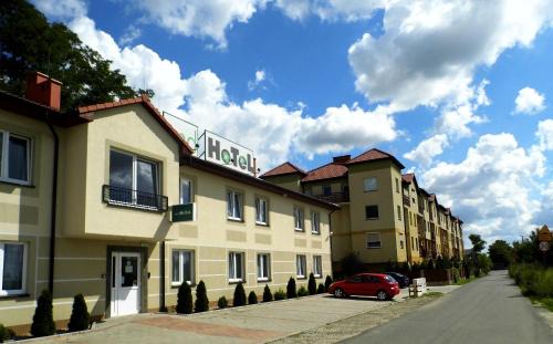 Bielany Wroclawskie Hotel | EndHotel Bielany Wroclawskie