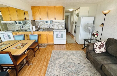 Makaha Condo | Endless ocean view one bedroom