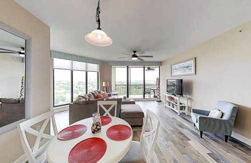 Cape Harbour Apartment | Endless Summer at Cape Harbour Unit #618
