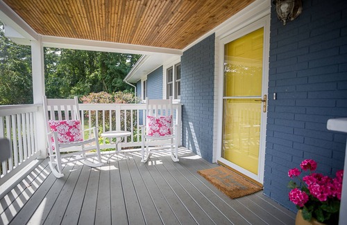 Grand Beach House | Endless Summer Escape, Charming Cottage: 1 blk from beach!