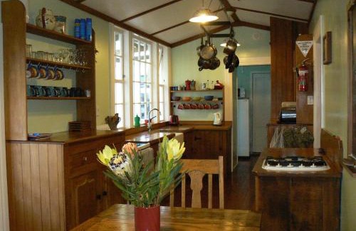 Ahipara Cabin | Endless Summer Lodge - Guesthouse