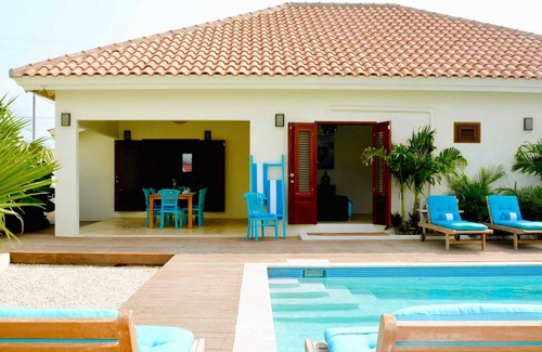 Cunucu Abao Villa | Endless Summer - Stunning 3-bedroom Vacation Villa located in Noord.
