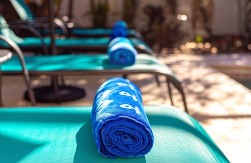 Calabay Parc Villa | Endless Summer Villa, Spacious 4 bedroom pool home w/spa and tropical garden and themed kids rooms