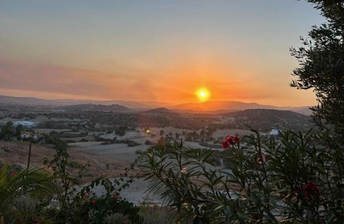 Pentakomo House | Endless Sunset