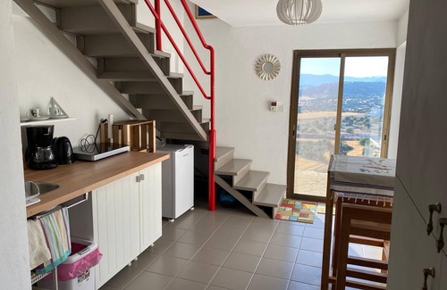 Pentakomo House | Endless Sunset - Full of light with breathtaking view