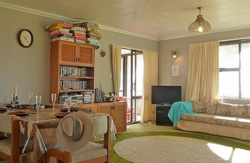 Opito Bay House | Endless Views - Opito Bay Holiday House
