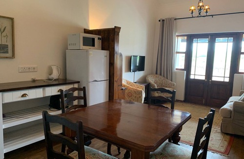 Bot River Cottage | Endless Vineyards at Wildekrans Wine Estate