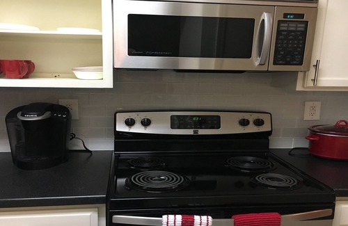 Briarforest House | Energy Corridor - long term rental. Utilities included!