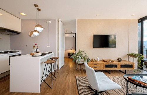 Las Lomas I Apartment | Energy Living - Ultimate Condo in Medellin