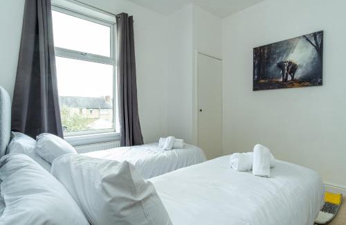 Wyken House | Enfield House