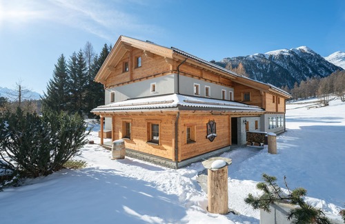 Bever Apartment | Engadin Chalet Appartment- Val Bever St.Moritz ideal for 2 persons. New!
