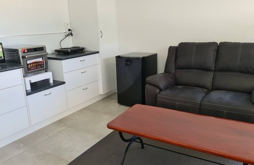 Tongala Apartment | ENGEDI - Self Contained Suite