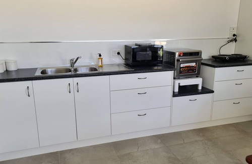 Tongala Apartment | ENGEDI - Self Contained Suite