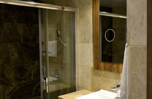 Gaziemir Hotel | Engin Otel
