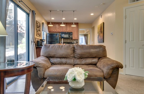 Englewood Apartment | Englewood Apt w/Patio in Denver Tech Center
