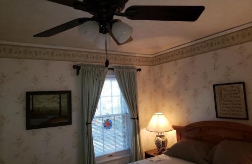 Westerwood House | English Cottage