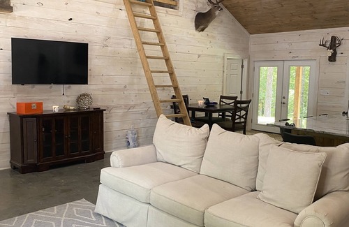 Pope House | Enid Lake Cabin, Sportsman's Paradise