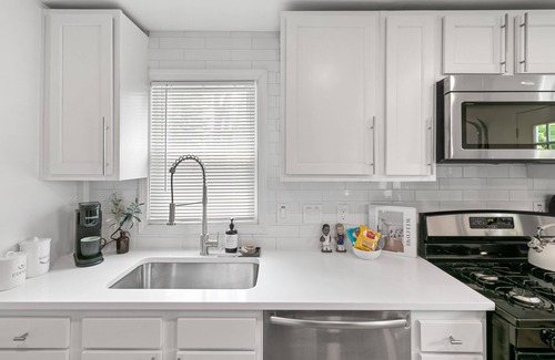 Ferndale House | Enjoy a comfortable stay in this newly renovated home