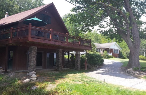 Prattsburgh House | Enjoy a Cozy Cottage on Keuka Lake with Beautiful Views and Spacious Waterfront