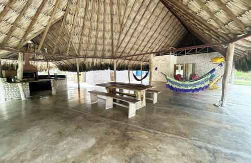 Castillogrande Cabin | Enjoy a pleasant Island stay in La Felicida, a cozy beach front rustic cabin