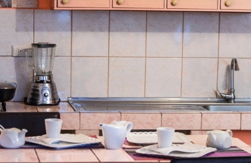 San Jose House | Enjoy a private Lodge next to a warm family as at home to get free guidance.