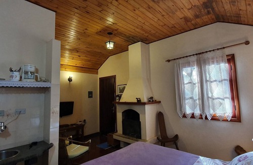 Monte Verde Ski Chalet | Enjoy a romantic weekend in our cottage.