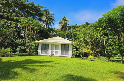 Savusavu House | Enjoy a secluded beach escape in this charming cottage.