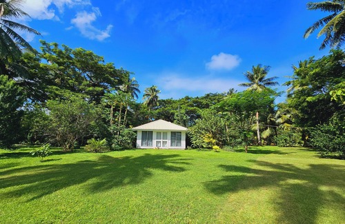 Savusavu House | Enjoy a secluded beach escape in this charming cottage.
