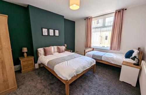 South Shields Apartment | Enjoy A Spacious 3 Br W Your Family And Friends