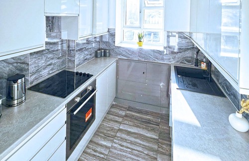 Harringay Apartment | Enjoy a stylish experience at this centrally-located modern apartment.