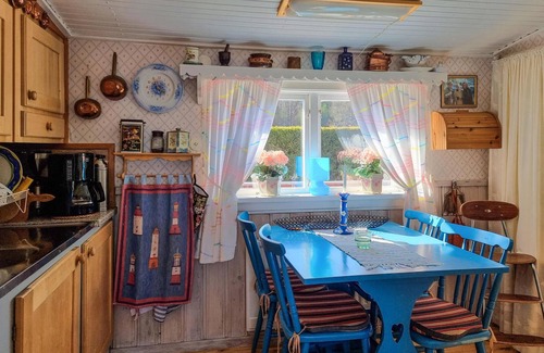 Mellerud O House | Enjoy a wonderful vacation right by the lake, Vänern