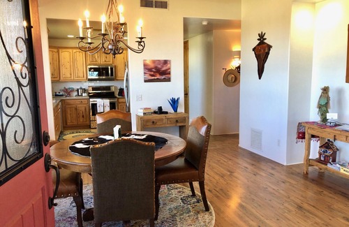 Sonoita House | Enjoy Agave House, a 2 BR w/2 en suite baths in the shadow of Mt. Wrightson